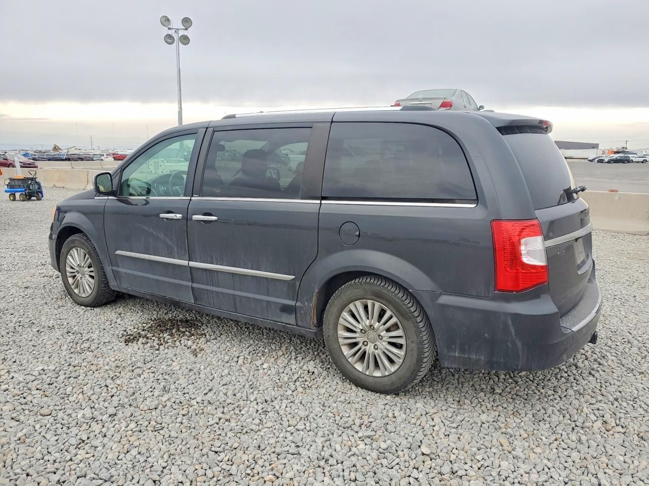 2012 Chrysler Town & Country Limited