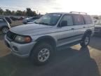 2002 Mitsubishi Montero Sport es