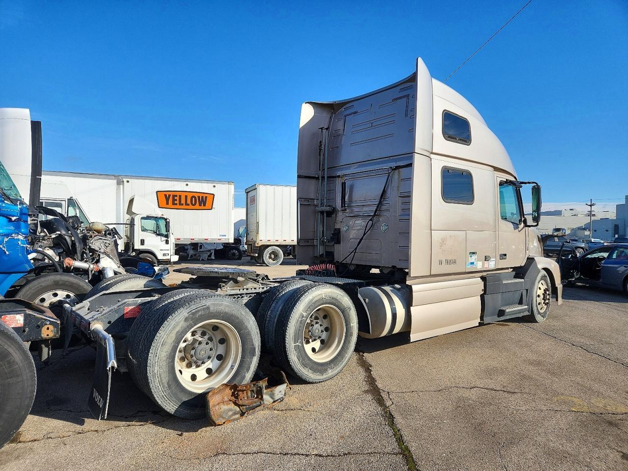 2015 Volvo VN VNL