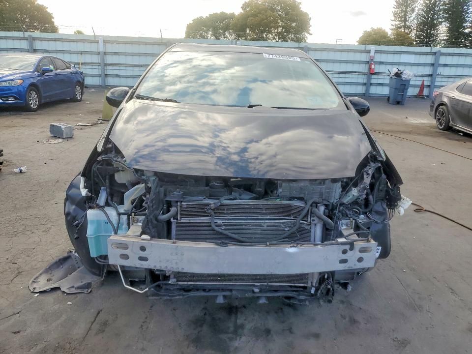 2015 Toyota Prius Four