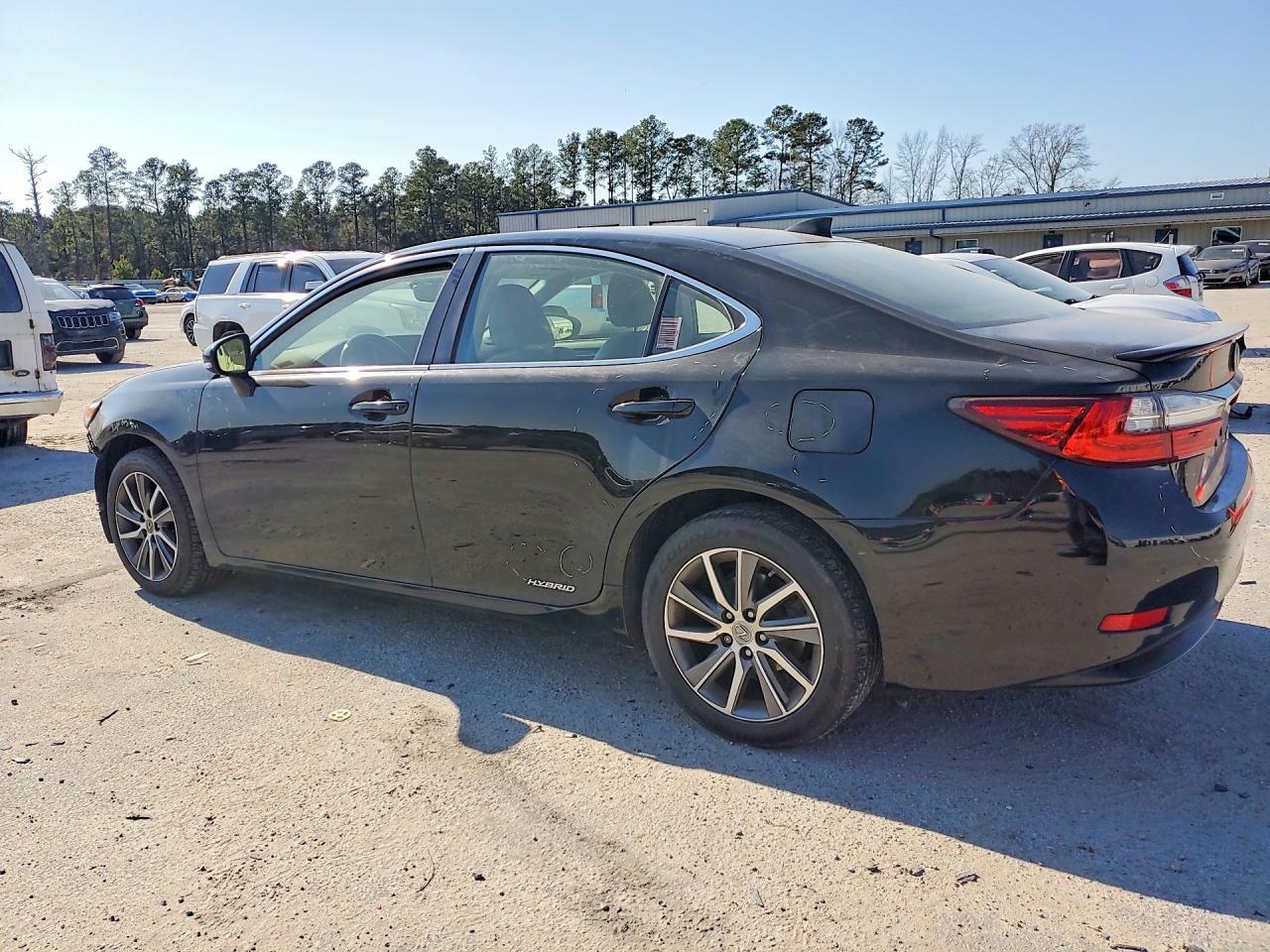 2016 Lexus Es 300h