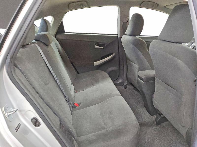 2010 Toyota Prius ii
