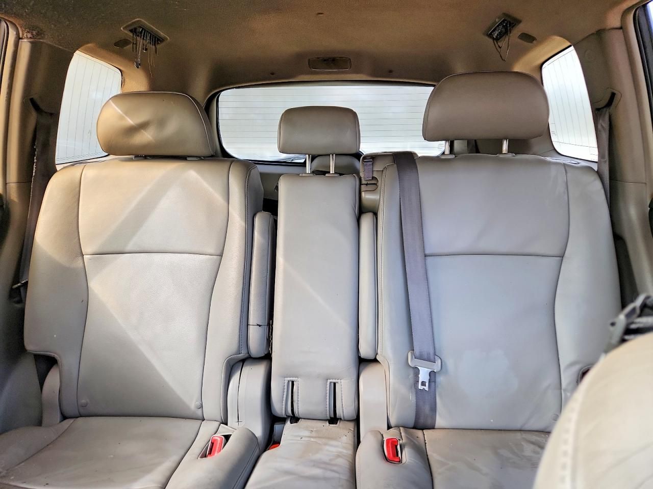 2011 Toyota Highlander Base