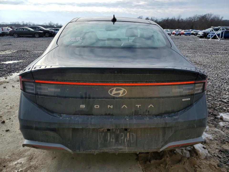 2024 Hyundai Sonata Hybrid