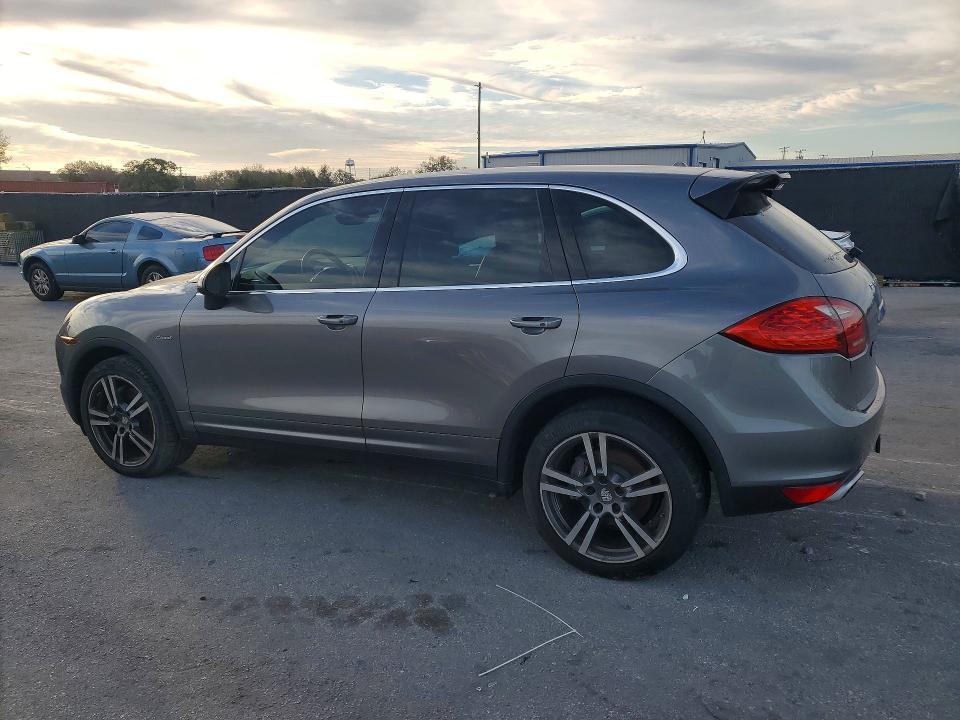 2013 Porsche Cayenne