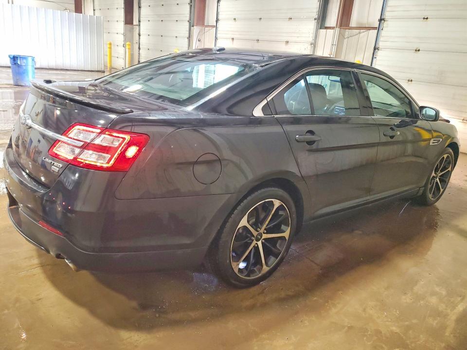 2015 Ford Taurus Limited