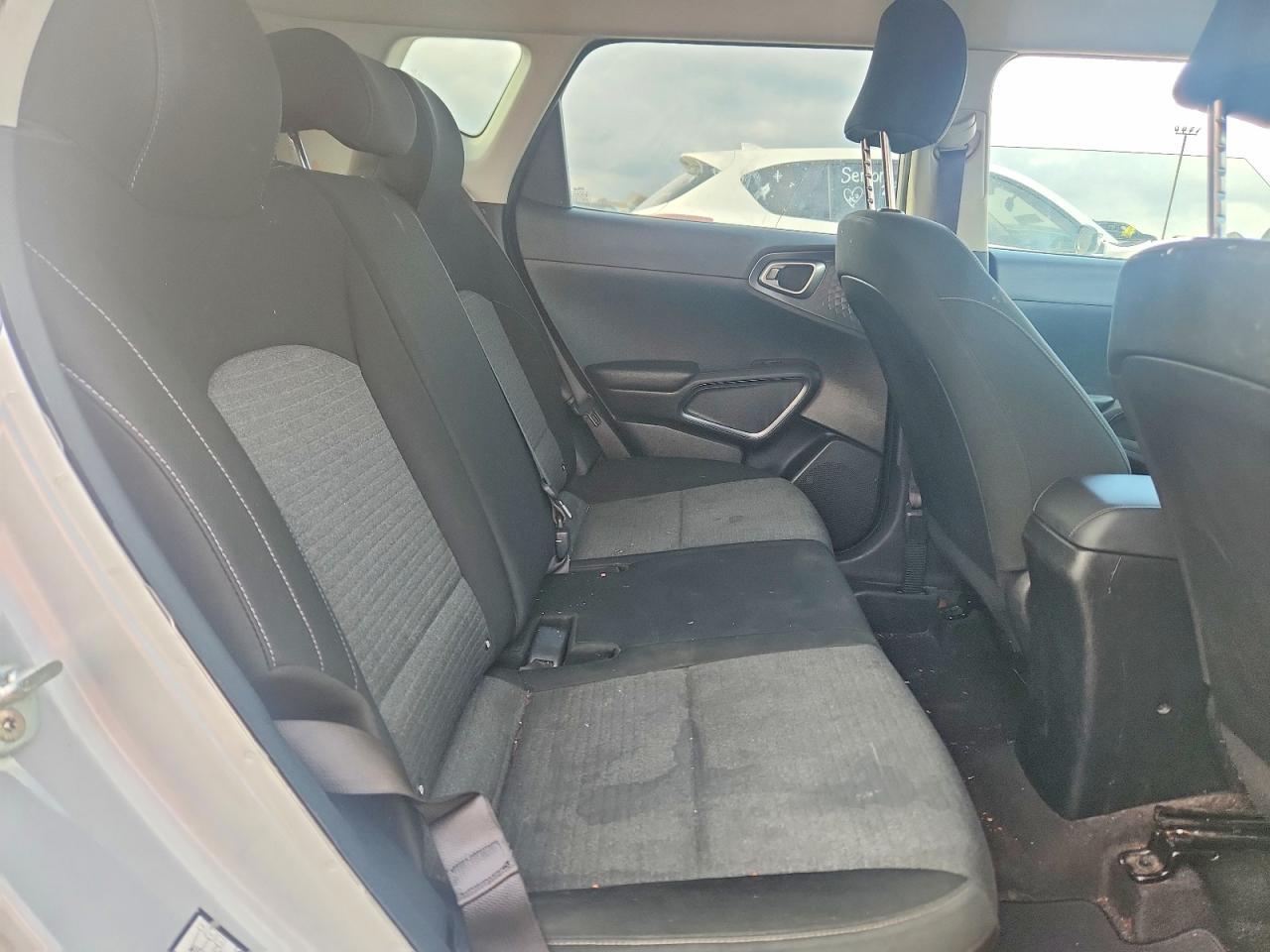 2021 KIA Soul lx