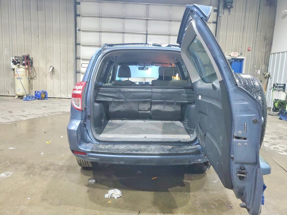 2011 Toyota Rav4 Base