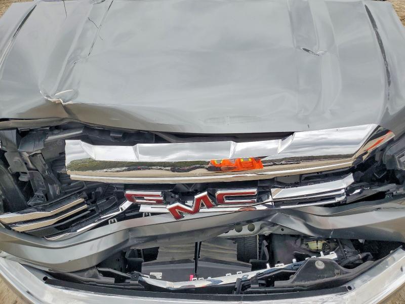 2025 GMC Sierra K1500 slt