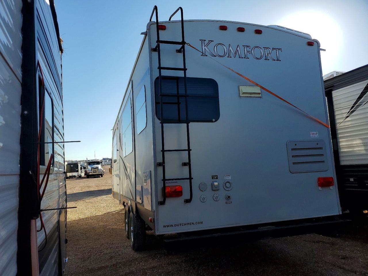 2013 Komfort Recreational Vehicle (RV)