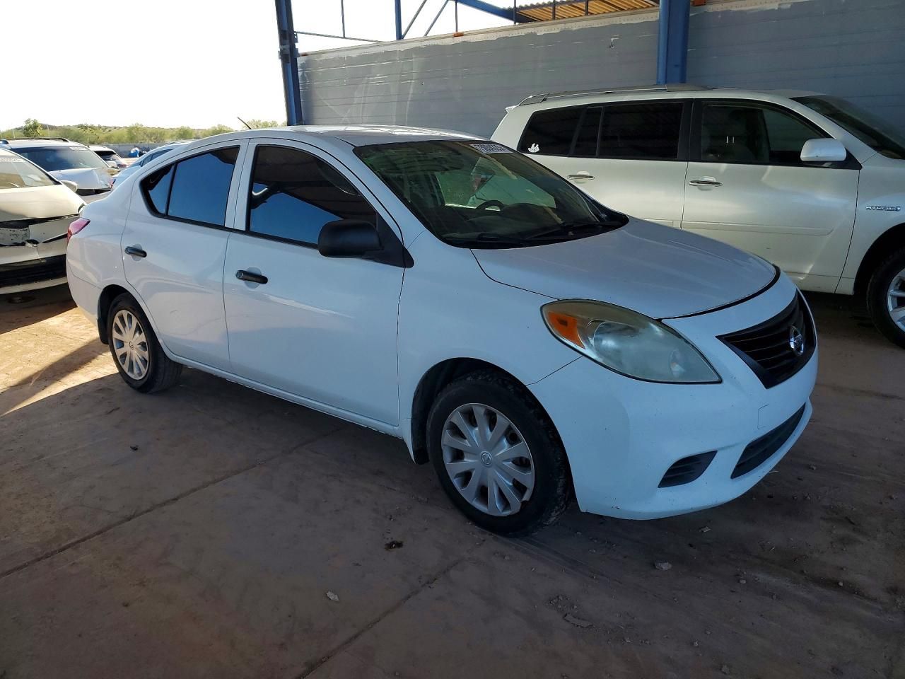 2012 Nissan Versa s