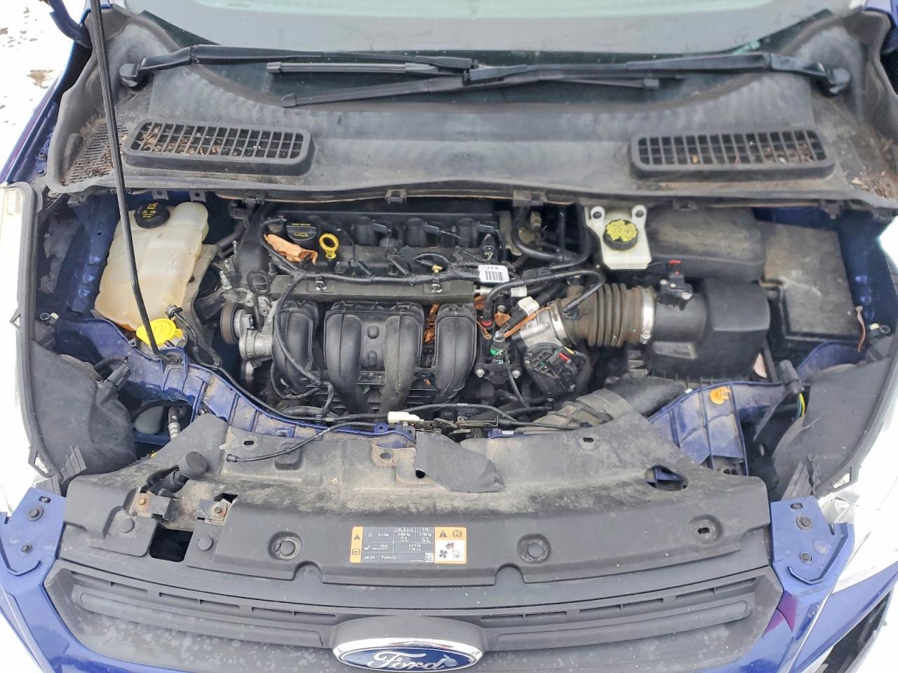 2015 Ford Escape s