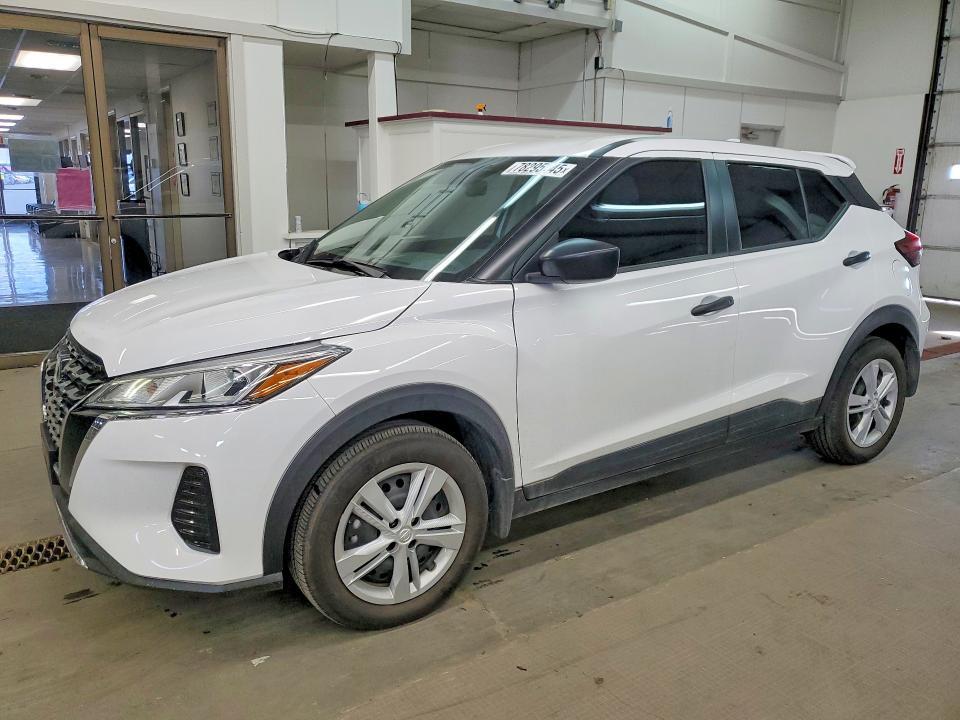 2024 Nissan Kicks s