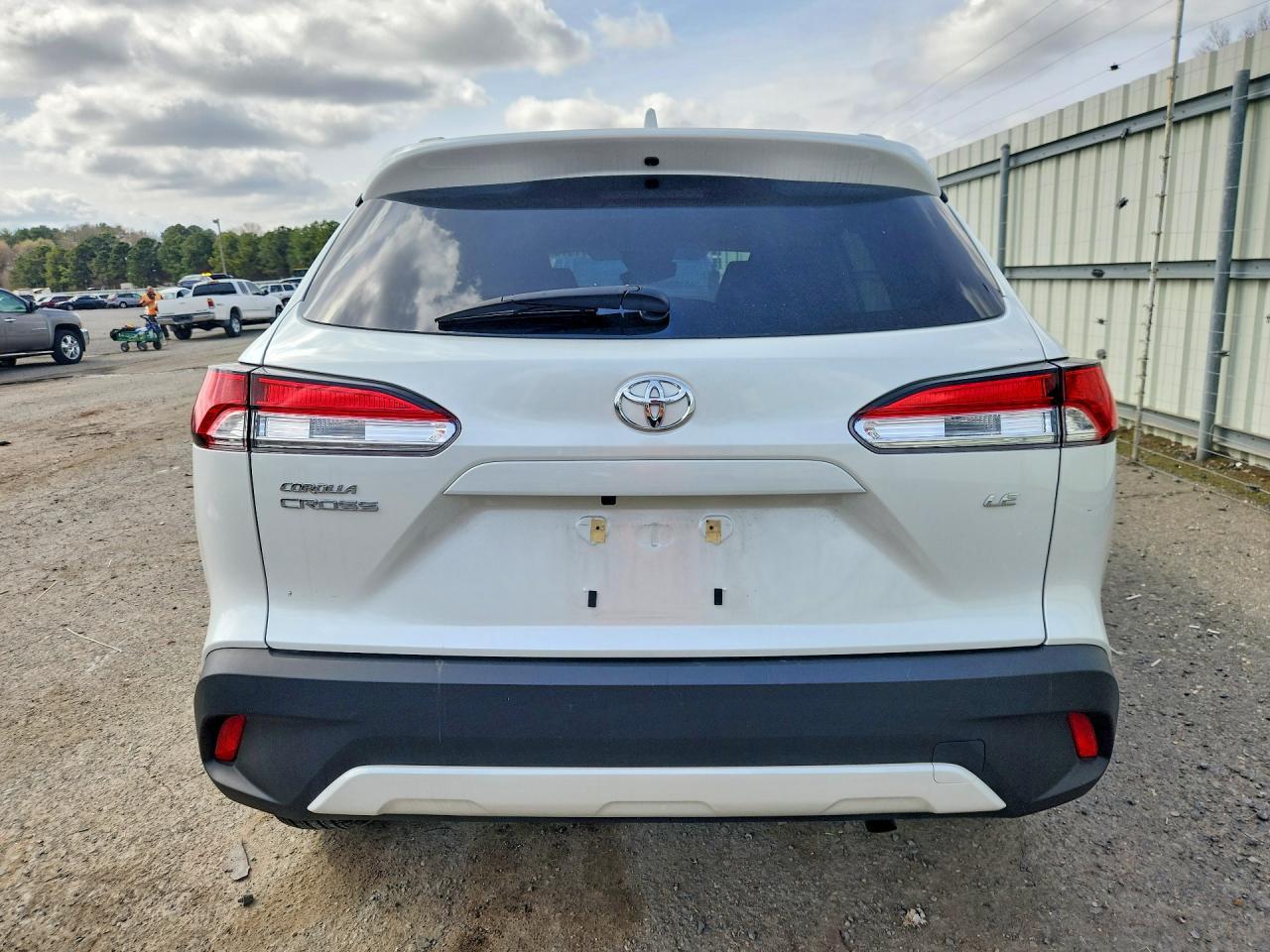 2023 Toyota Corolla Cross le