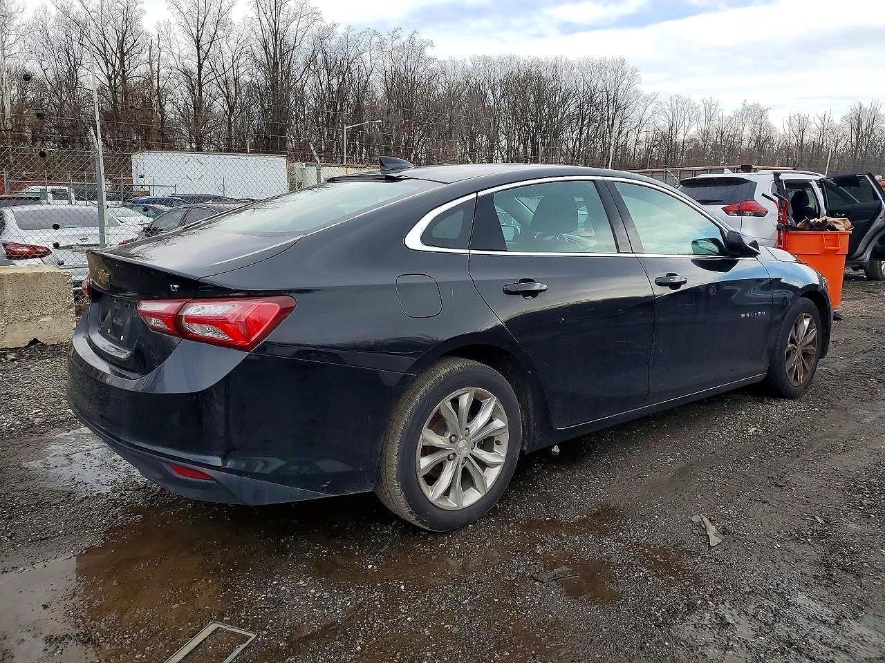 2021 Chevrolet Malibu lt