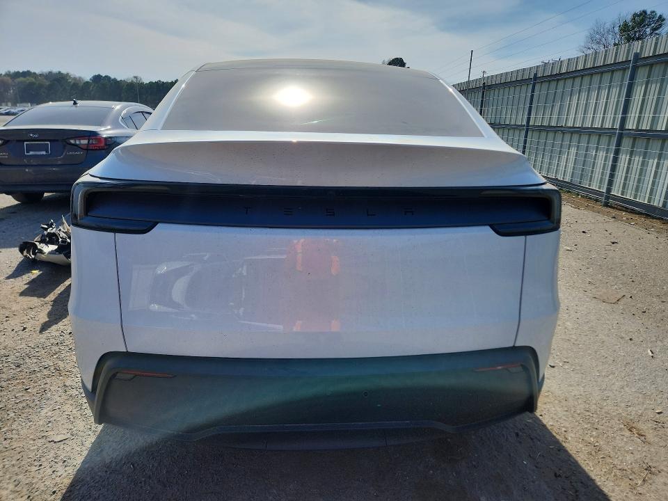 2026 Tesla Model y