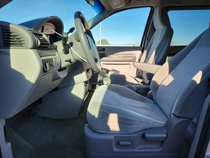 2004 Ford Freestar ses