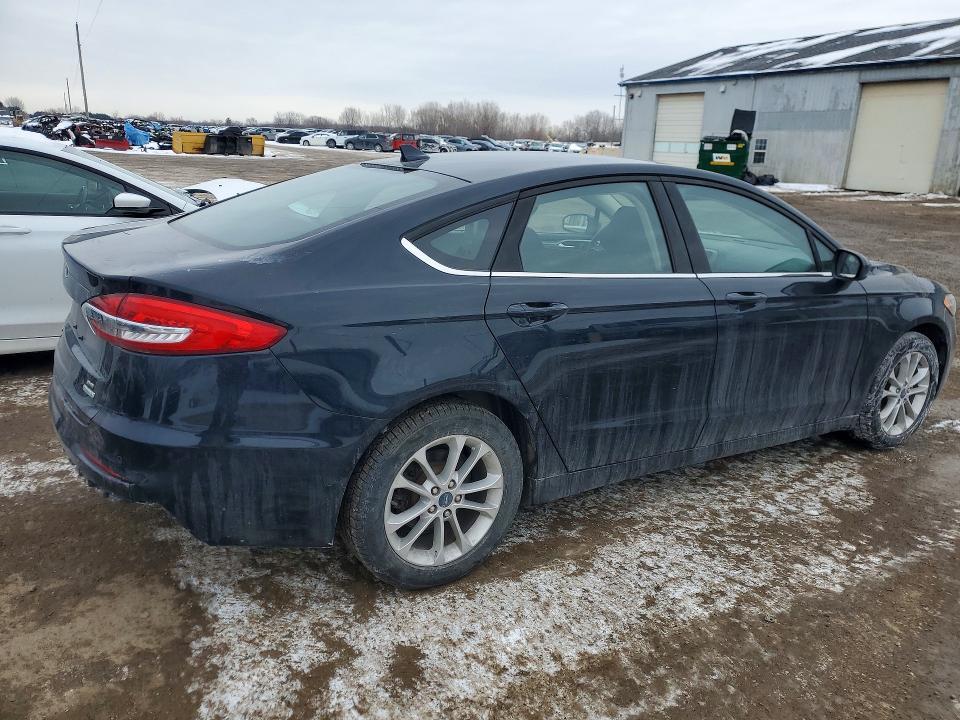 2020 Ford Fusion se