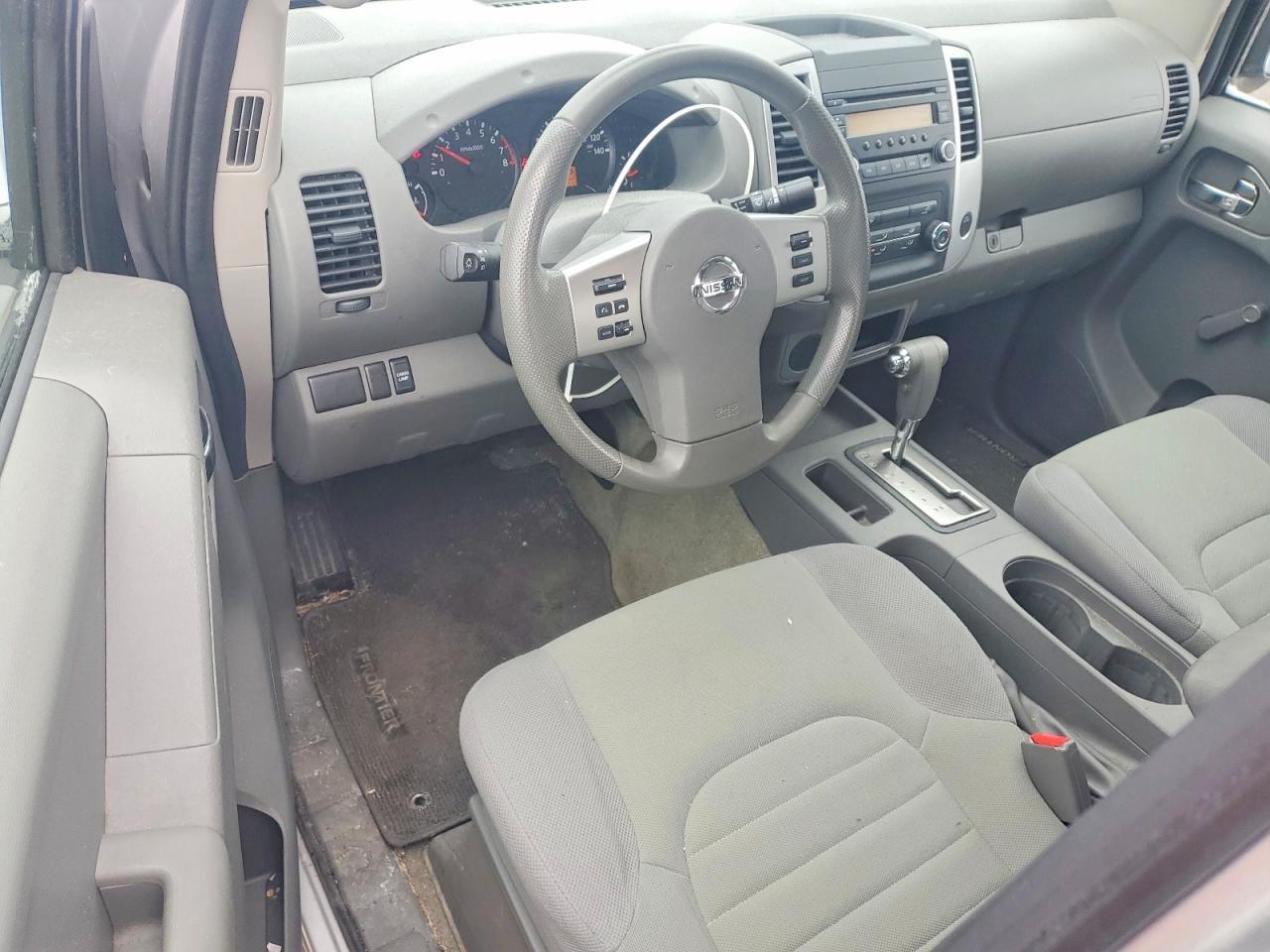 2016 Nissan Frontier S