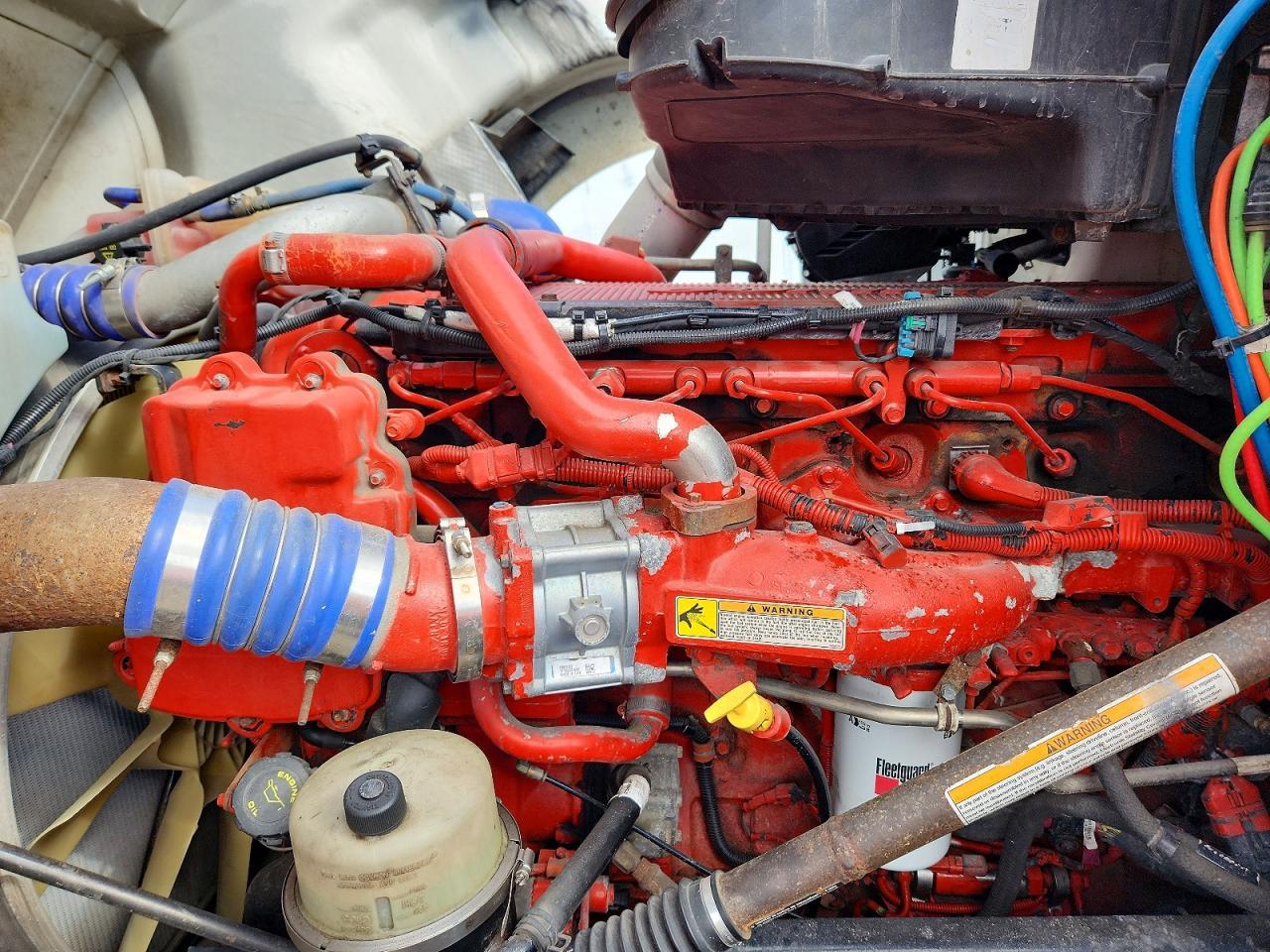 2016 Kenworth T680 Semi Truck