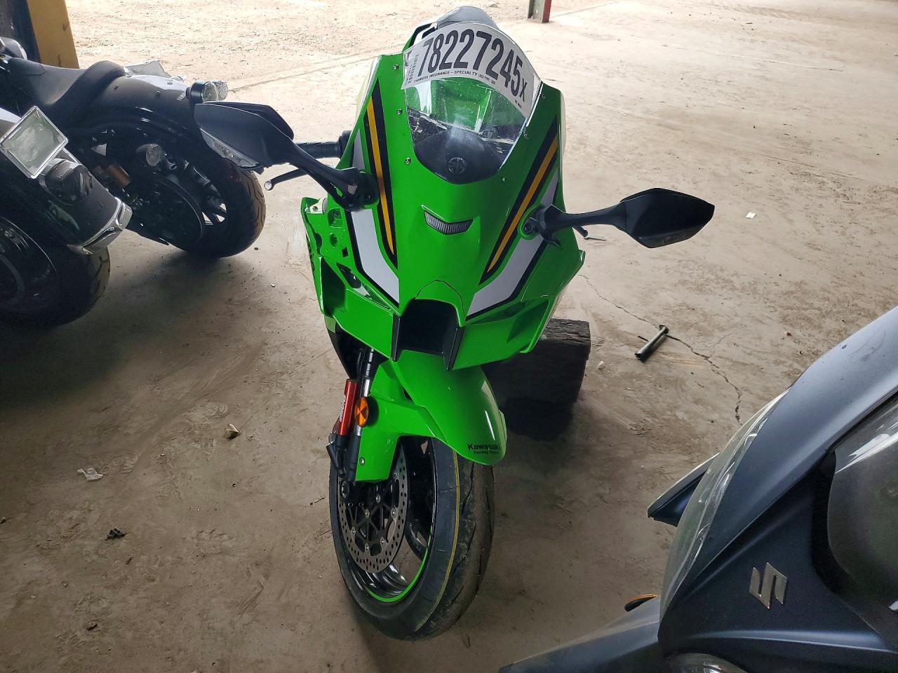 2025 Kawasaki ZX1002 M