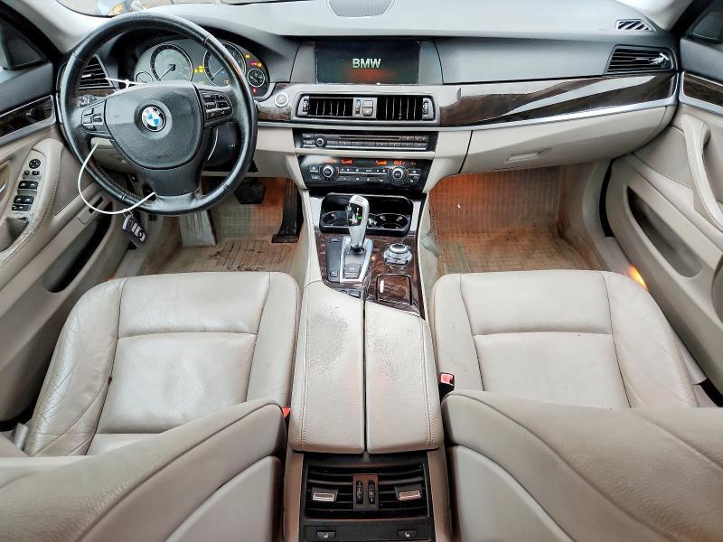 2011 BMW 528 i