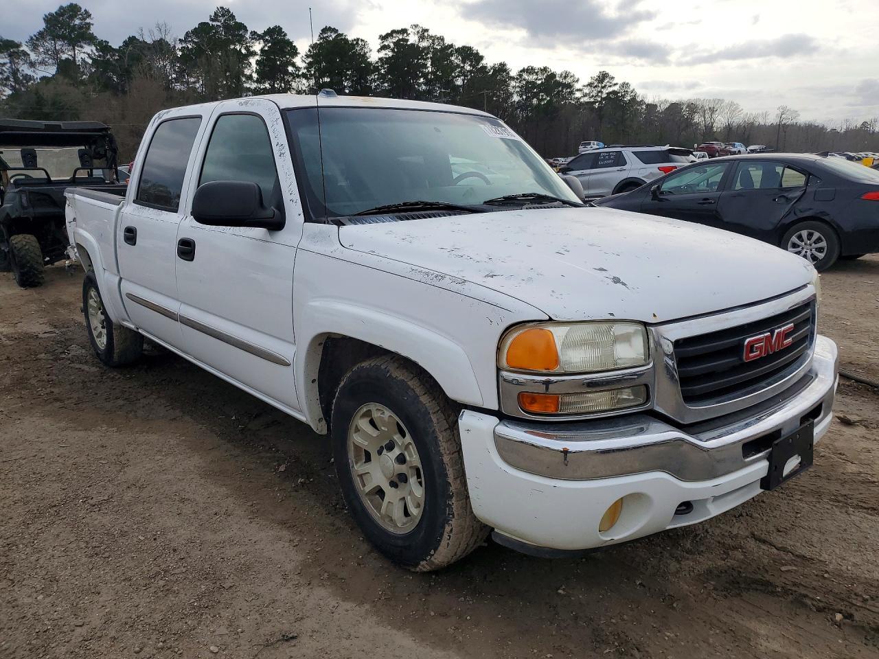 2005 GMC New Sierra C1500