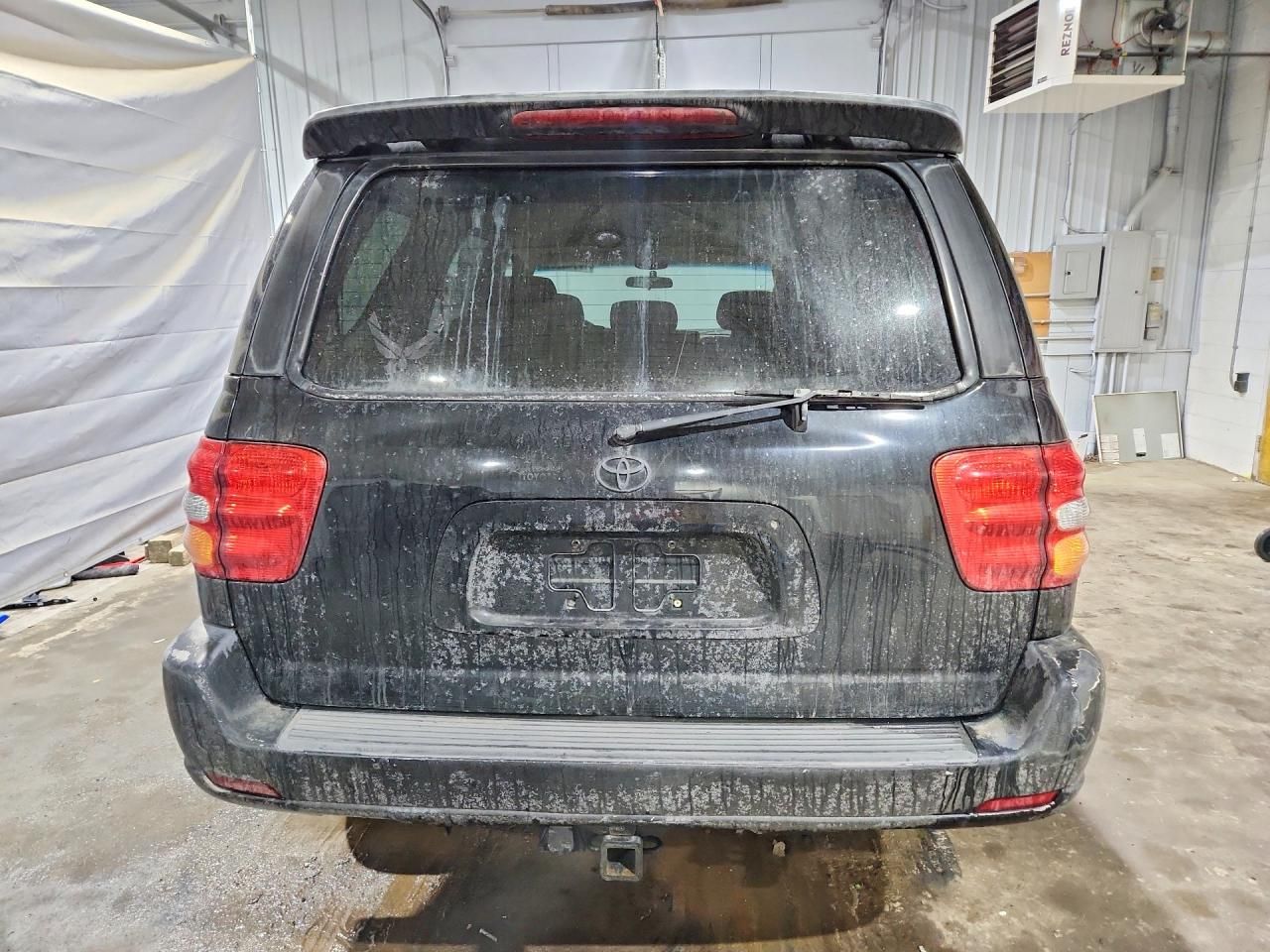 2001 Toyota Sequoia SR5