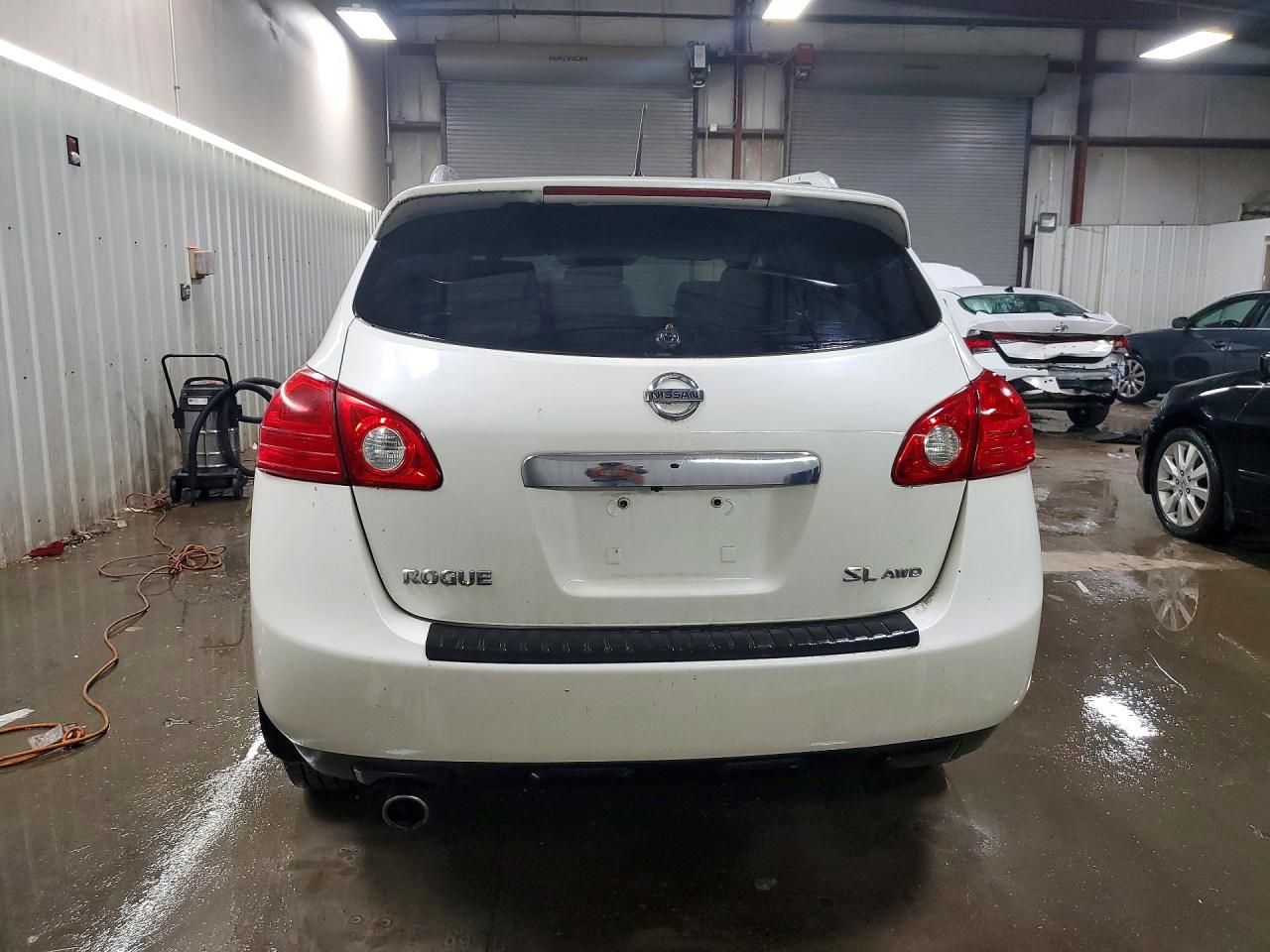 2012 Nissan Rogue s