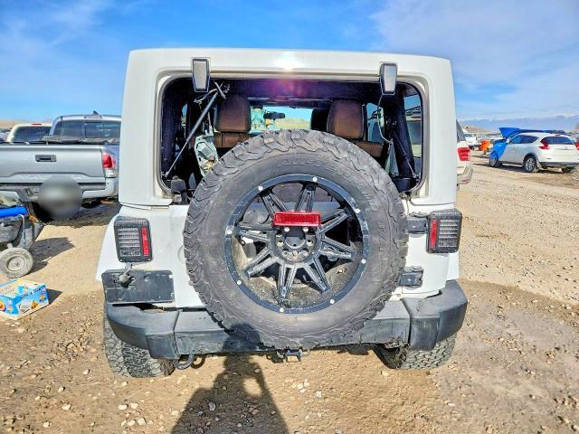2012 Jeep Wrangler Unlimited Sahara