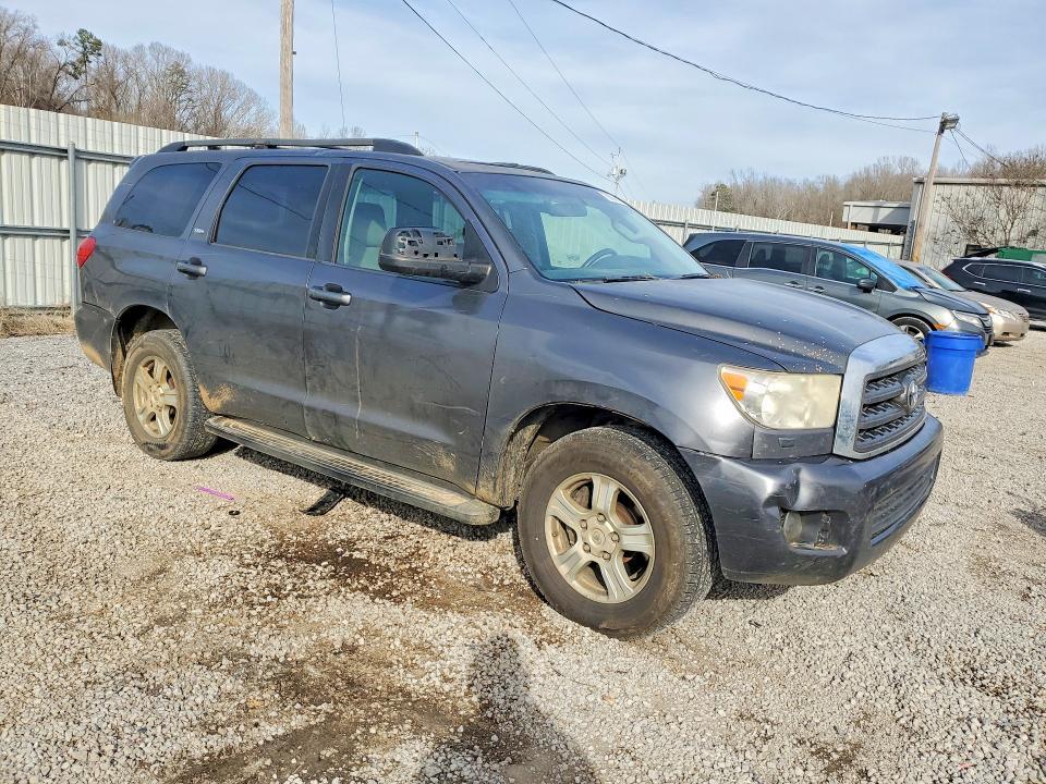 2011 Toyota Sequoia SR5
