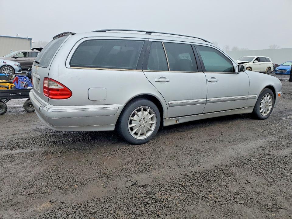 2000 Mercedes-Benz E 320