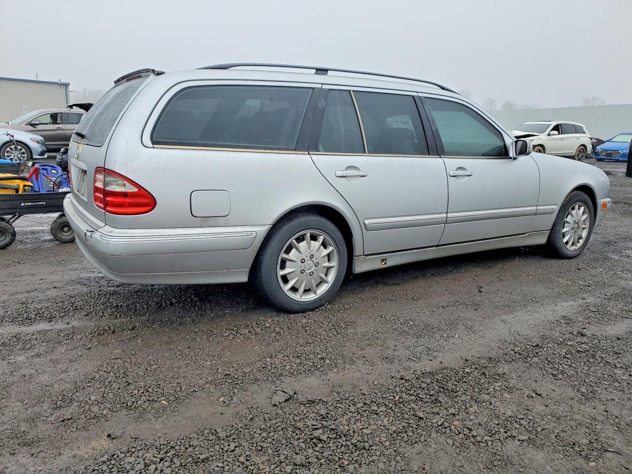 2000 Mercedes-Benz E 320