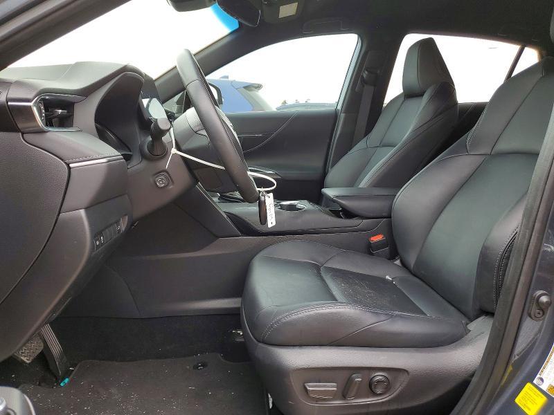 2023 Toyota Venza le