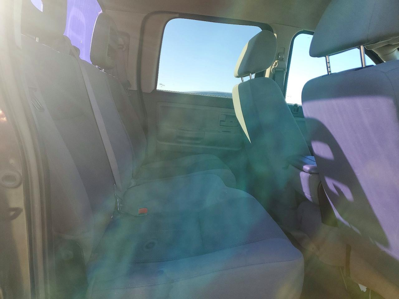 2005 Dodge Dakota