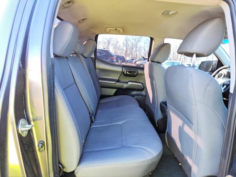 2017 Toyota Tacoma Double cab