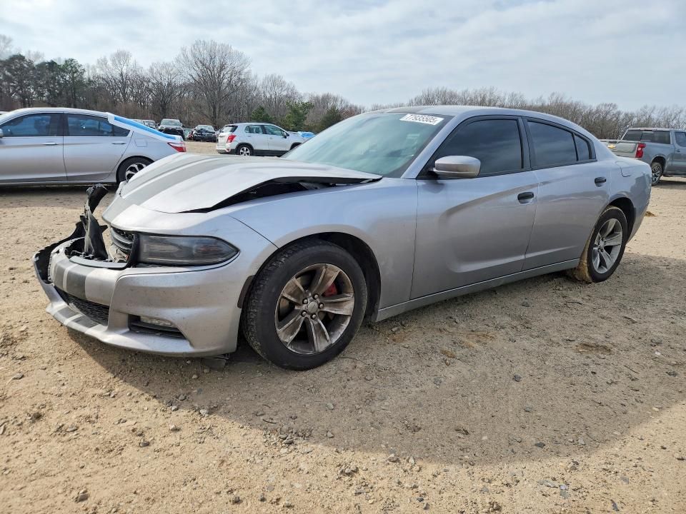 2016 Dodge Charger sxt