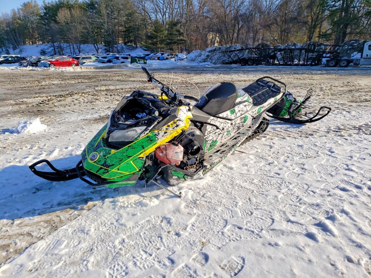 2022 Skidoo Recreational Vehicle (RV)