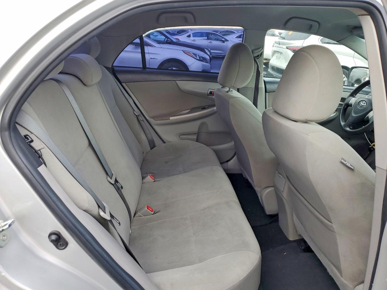 2013 Toyota Corolla le