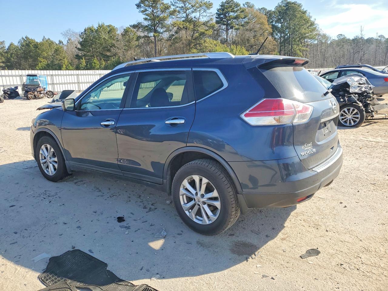 2015 Nissan Rogue s