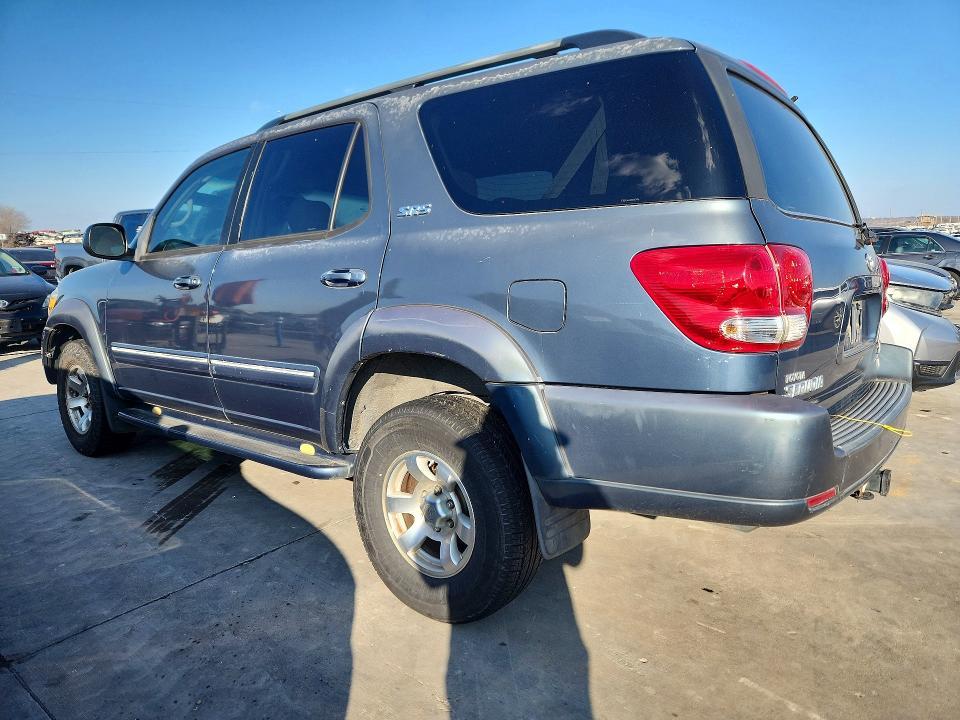 2005 Toyota Sequoia SR5