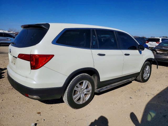 2016 Honda Pilot lx