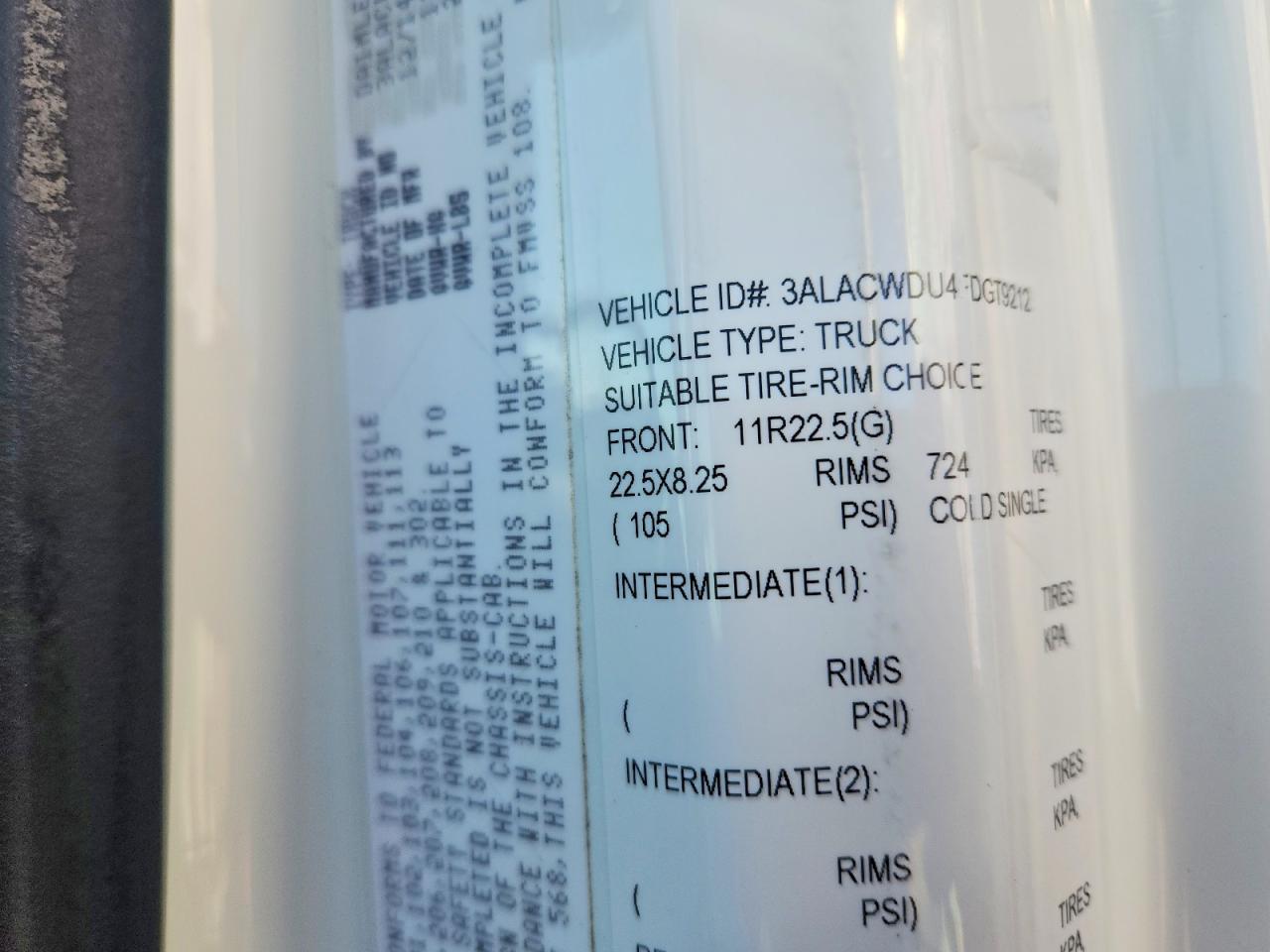 2015 Freightliner Business Class M2 BOX Truck