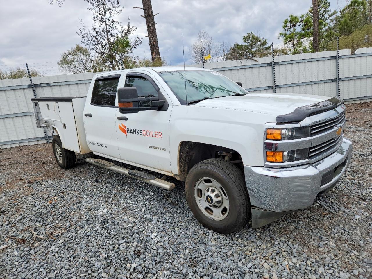 2018 Chevrolet Silverado Utility / Service Truck