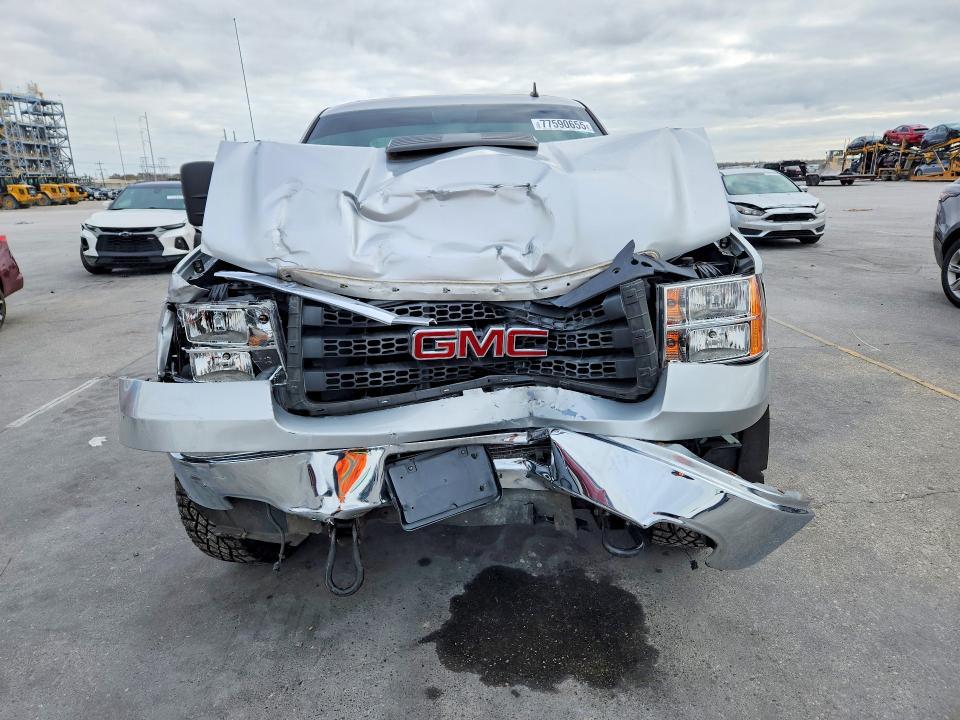 2011 GMC Sierra C2500 sle