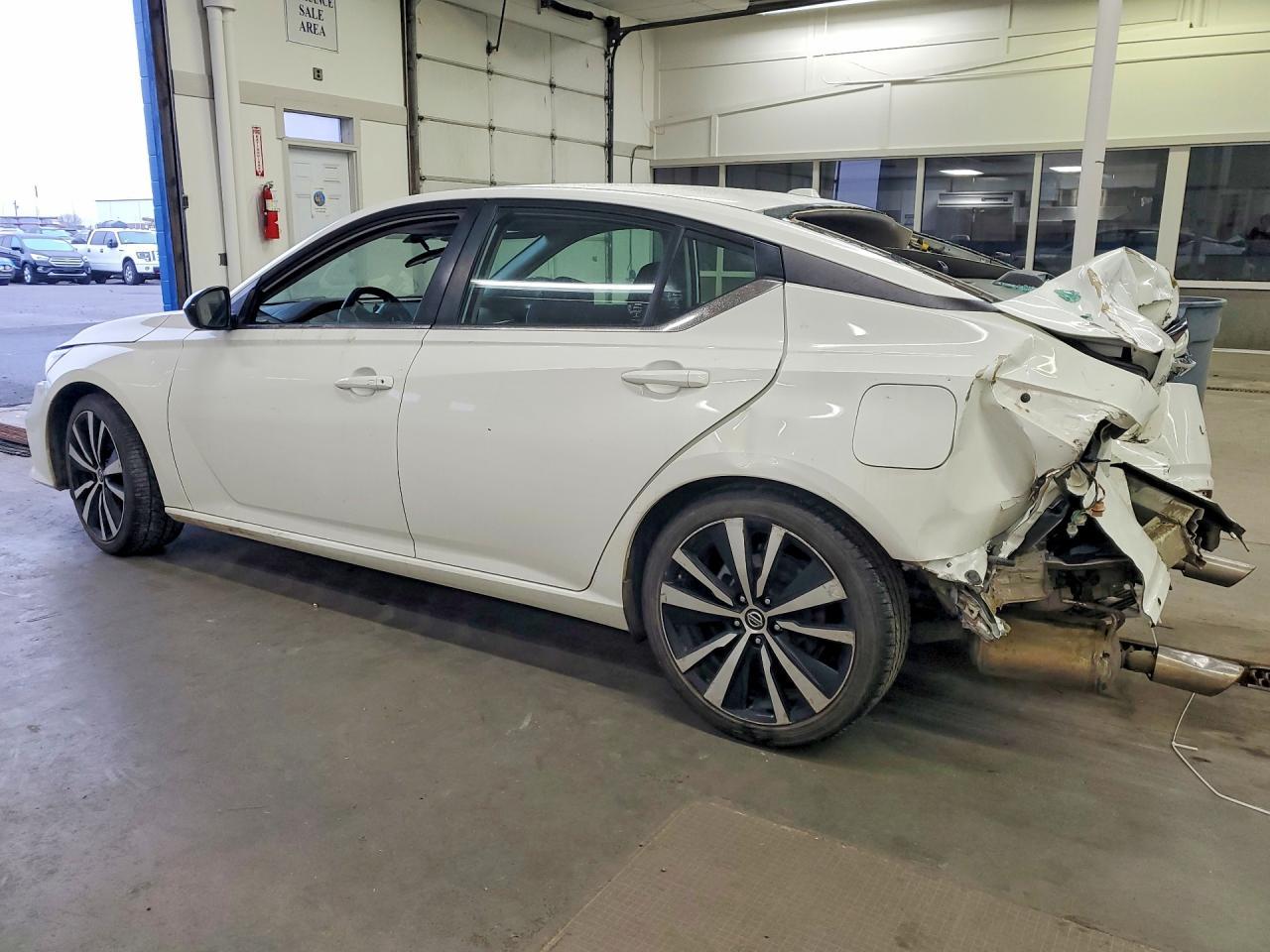 2021 Nissan Altima sr