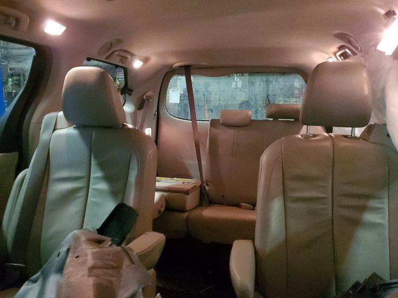 2013 Toyota Sienna xle