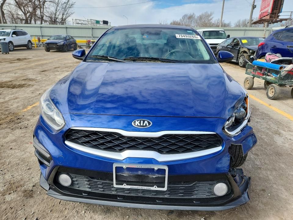 2021 KIA Forte fe