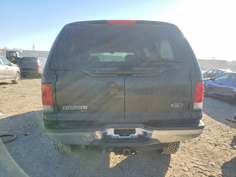 2004 Ford Excursion xlt
