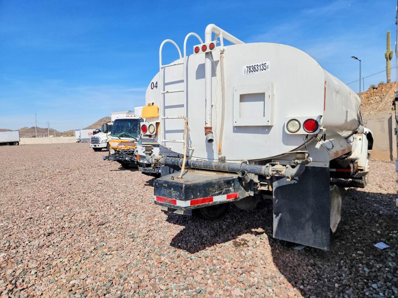 2005 Ford F750 Super-Water Truck